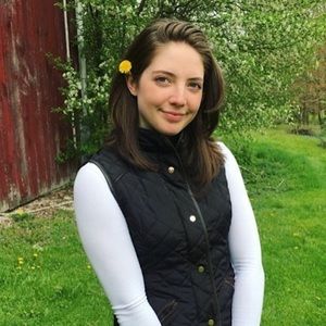 Meet your Posher, Lauren